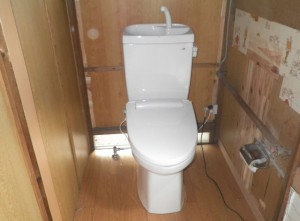 佐賀市　下水接続　トイレ